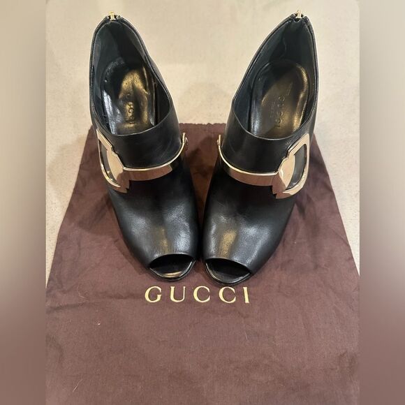 GUCCI Peeptoe Ankle Bootie with Gold Horsebit Zip Up Size 37 - Picture 1 of 13